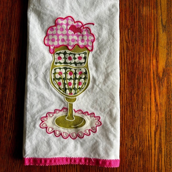 Vera Bradley tea towel - Picture 1 of 4